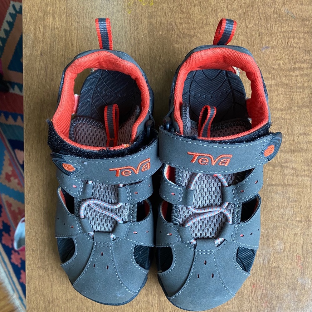 Little boy sandals  Teva